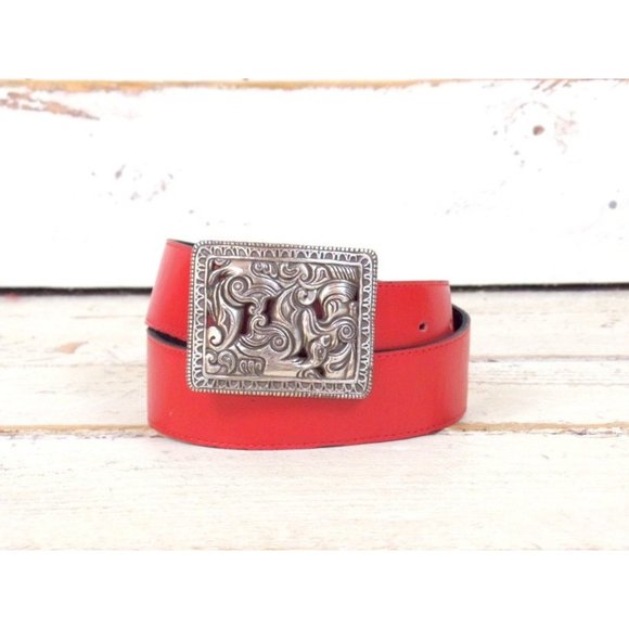 90s vintage wide red faux leather silver metal buckle statement belt - Picture 2 of 5